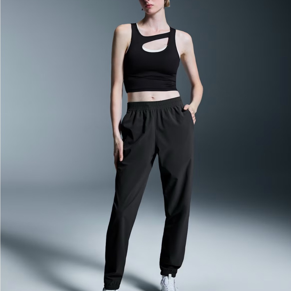 ON Focus Pants - Black